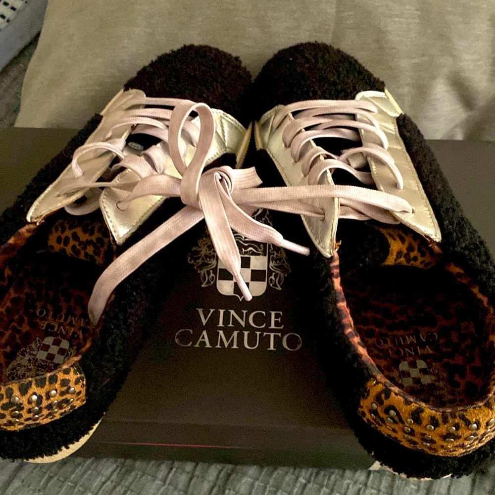 Vince Camuto tennis shoes
